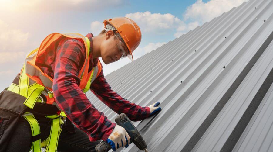 Professional Emergency Roof Repairs services in Trenton, OH